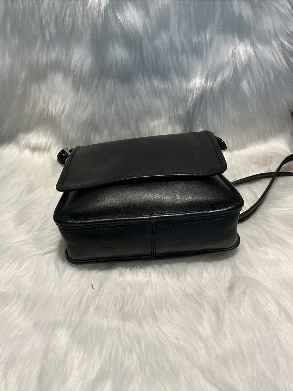 Coach Black Leather Legacy Studio Flap 9144 - Picture 3 of 5